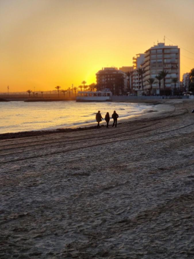 Perfect For Exploring Local Areas And More Torrevieja Exterior photo